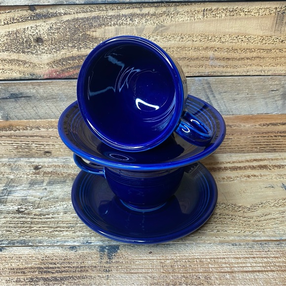 Cobalt/Dark Blue Fiesta 2 Sets Tea Cup And Saucer Fiestaware Homer Laughlin 1998 - Picture 1 of 10